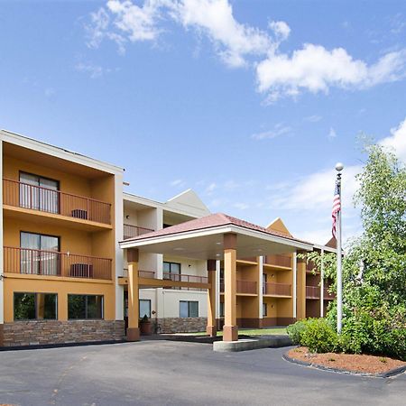Suburban Extended Stay Hotel Worcester Exterior foto