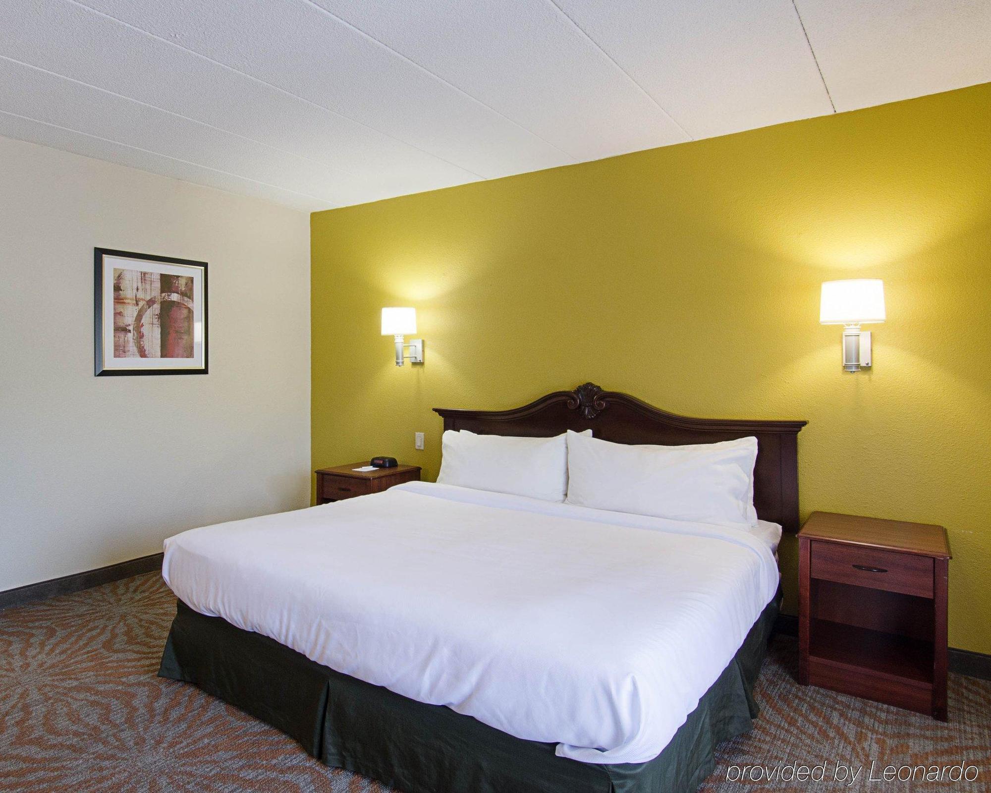 Suburban Extended Stay Hotel Worcester Exterior foto
